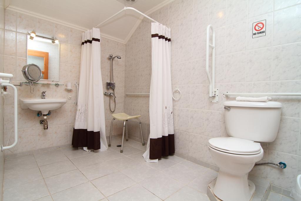 Apart Hotel Villa Los Ciruelos Valdivia Ruang foto