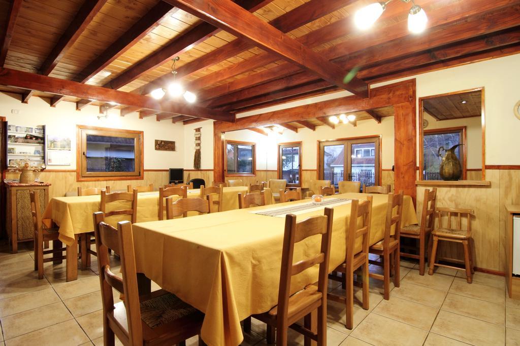 Apart Hotel Villa Los Ciruelos Valdivia Bagian luar foto