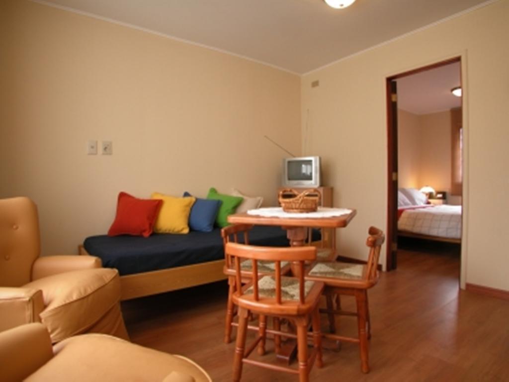 Apart Hotel Villa Los Ciruelos Valdivia Ruang foto